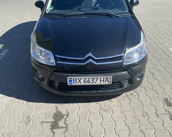 Черный Ситроен С4, объемом двигателя 1.6 л и пробегом 215 тыс. км за 4200 $, фото 13 на Automoto.ua