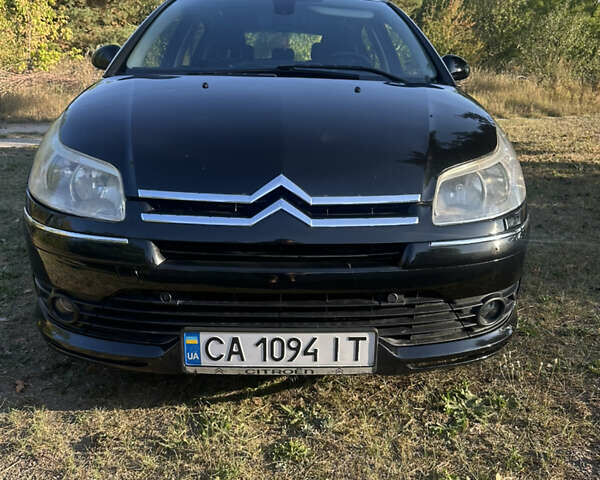 Чорний Сітроен С4, об'ємом двигуна 1.6 л та пробігом 147 тис. км за 3750 $, фото 5 на Automoto.ua