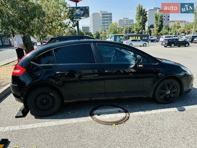 Черный Ситроен С4, объемом двигателя 1.6 л и пробегом 113 тыс. км за 4000 $, фото 2 на Automoto.ua