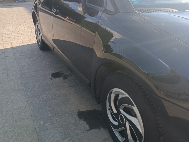 Черный Ситроен С4, объемом двигателя 1.6 л и пробегом 176 тыс. км за 3800 $, фото 1 на Automoto.ua