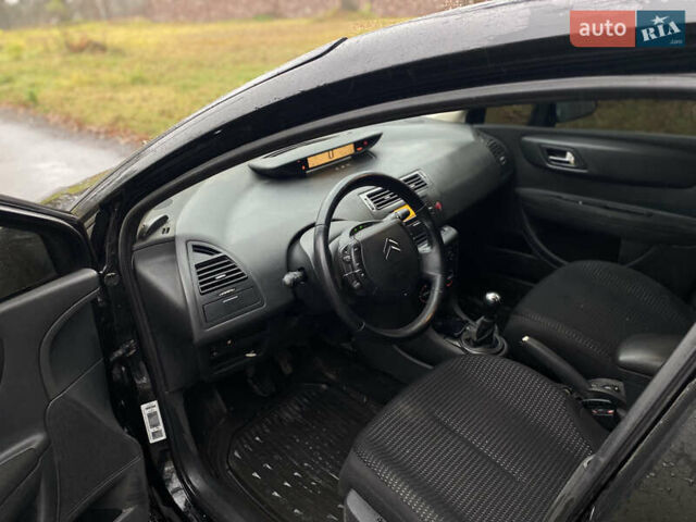 Черный Ситроен С4, объемом двигателя 1.6 л и пробегом 224 тыс. км за 3900 $, фото 8 на Automoto.ua