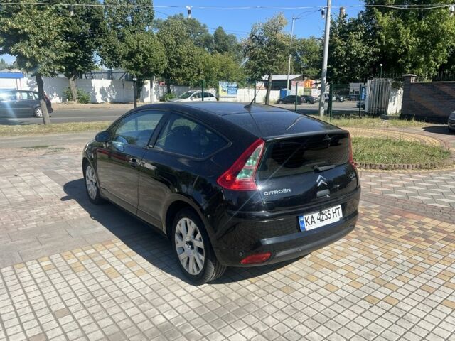 Черный Ситроен С4, объемом двигателя 1.6 л и пробегом 300 тыс. км за 3800 $, фото 2 на Automoto.ua