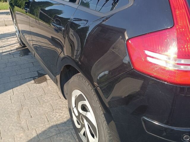 Черный Ситроен С4, объемом двигателя 1.6 л и пробегом 176 тыс. км за 3800 $, фото 4 на Automoto.ua