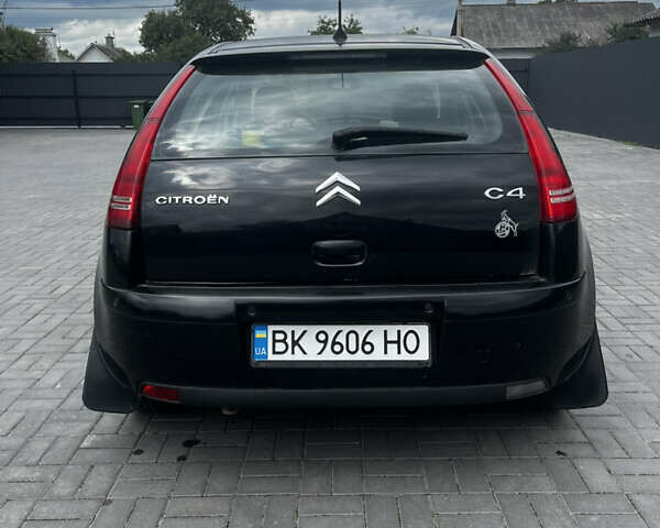 Черный Ситроен С4, объемом двигателя 1.56 л и пробегом 245 тыс. км за 4500 $, фото 4 на Automoto.ua