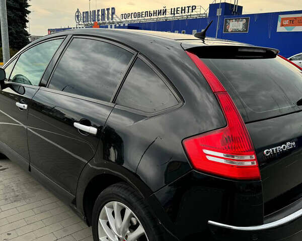 Черный Ситроен С4, объемом двигателя 1.6 л и пробегом 205 тыс. км за 5000 $, фото 7 на Automoto.ua
