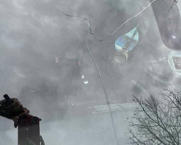 Черный Ситроен С4, объемом двигателя 1.6 л и пробегом 333 тыс. км за 5800 $, фото 5 на Automoto.ua