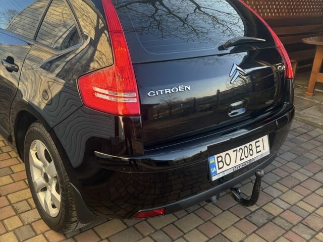 Черный Ситроен С4, объемом двигателя 1.6 л и пробегом 271 тыс. км за 5450 $, фото 3 на Automoto.ua