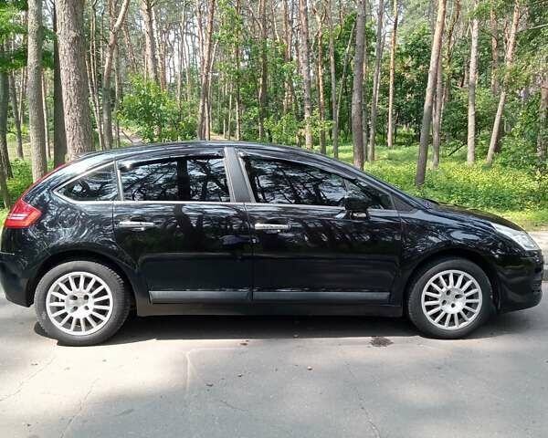 Черный Ситроен С4, объемом двигателя 1.6 л и пробегом 174 тыс. км за 5700 $, фото 16 на Automoto.ua