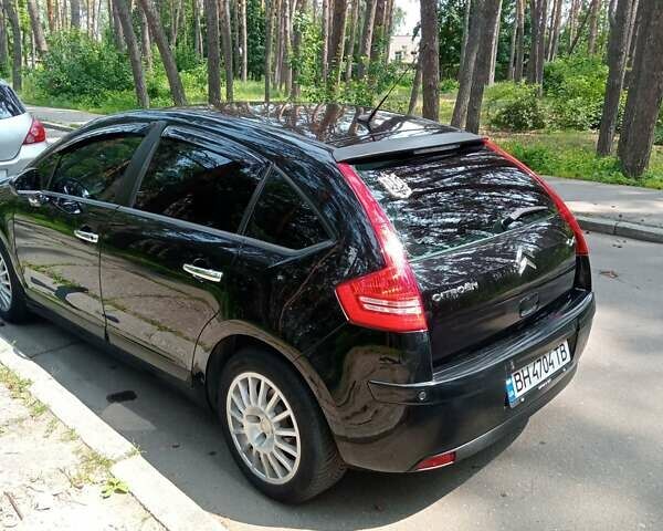 Черный Ситроен С4, объемом двигателя 1.6 л и пробегом 174 тыс. км за 5700 $, фото 14 на Automoto.ua