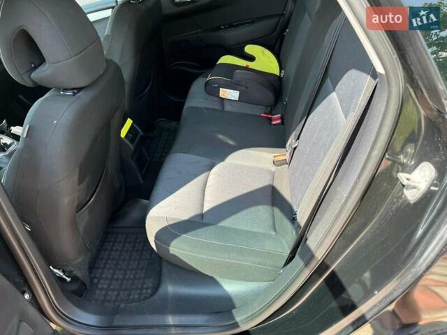 Чорний Сітроен С4, об'ємом двигуна 1.56 л та пробігом 271 тис. км за 6500 $, фото 14 на Automoto.ua