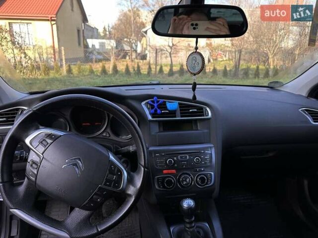 Черный Ситроен С4, объемом двигателя 1.56 л и пробегом 226 тыс. км за 6500 $, фото 9 на Automoto.ua