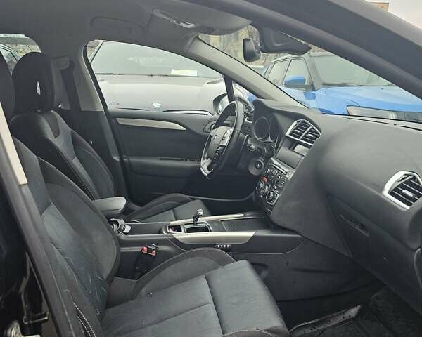 Черный Ситроен С4, объемом двигателя 1.56 л и пробегом 162 тыс. км за 7300 $, фото 6 на Automoto.ua