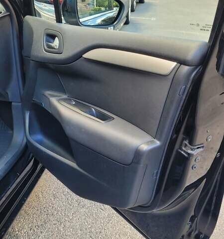 Черный Ситроен С4, объемом двигателя 1.6 л и пробегом 222 тыс. км за 6800 $, фото 10 на Automoto.ua