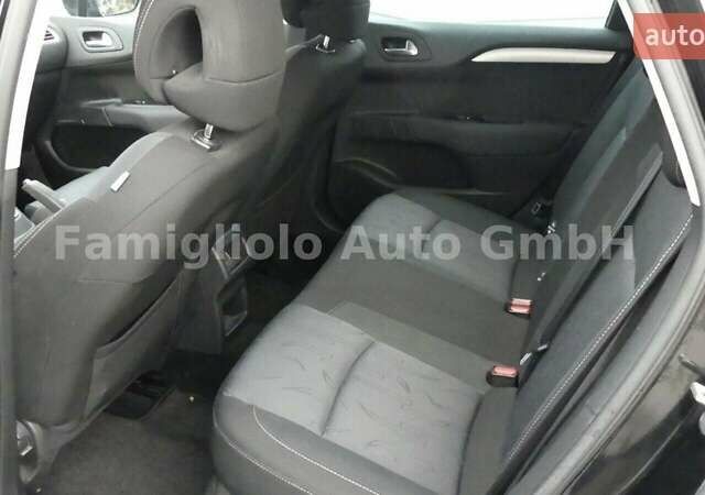 Черный Ситроен С4, объемом двигателя 1.56 л и пробегом 226 тыс. км за 6500 $, фото 5 на Automoto.ua