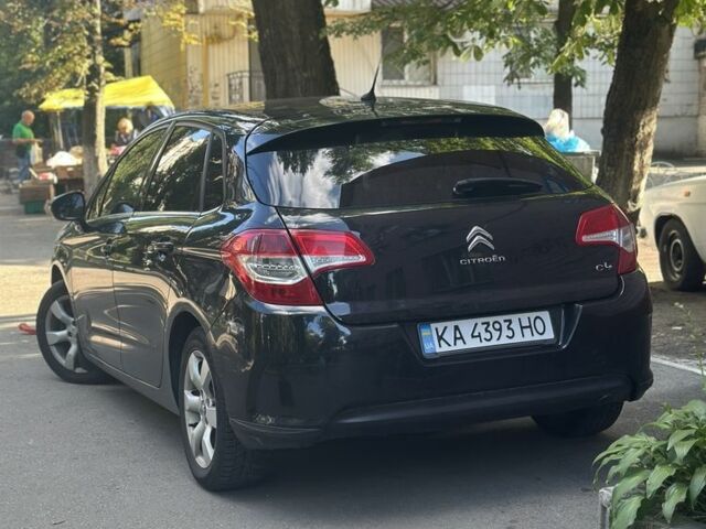 Черный Ситроен С4, объемом двигателя 1.6 л и пробегом 287 тыс. км за 5200 $, фото 3 на Automoto.ua