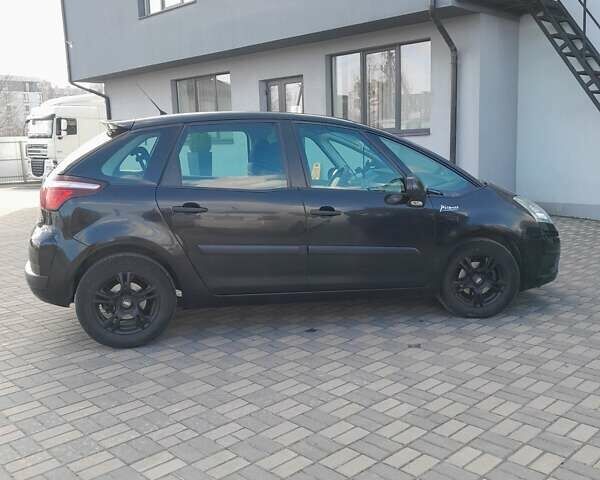 Черный Ситроен С4, объемом двигателя 1.56 л и пробегом 292 тыс. км за 4990 $, фото 5 на Automoto.ua