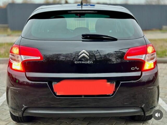 Черный Ситроен С4, объемом двигателя 1.6 л и пробегом 110 тыс. км за 6500 $, фото 5 на Automoto.ua