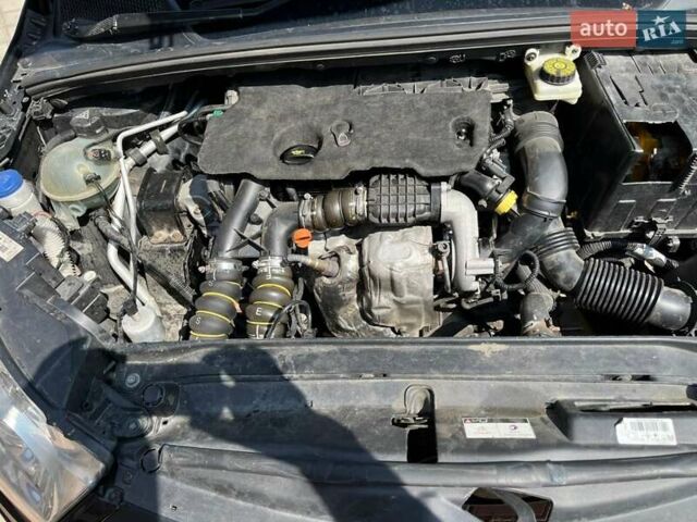 Чорний Сітроен С4, об'ємом двигуна 1.56 л та пробігом 271 тис. км за 6500 $, фото 16 на Automoto.ua