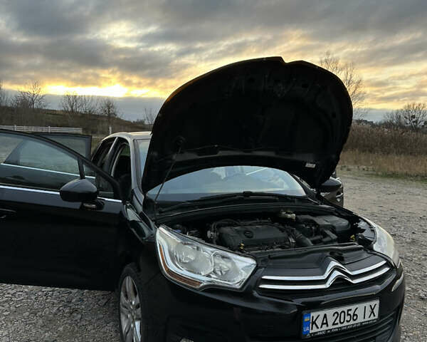Черный Ситроен С4, объемом двигателя 1.6 л и пробегом 196 тыс. км за 7100 $, фото 24 на Automoto.ua