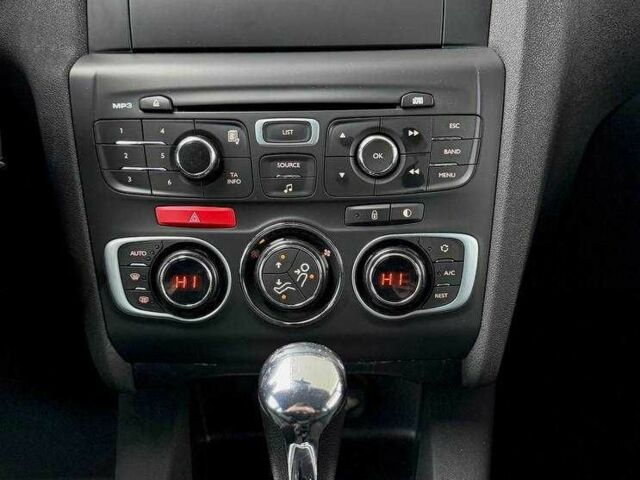 Черный Ситроен С4, объемом двигателя 1.6 л и пробегом 112 тыс. км за 6499 $, фото 15 на Automoto.ua