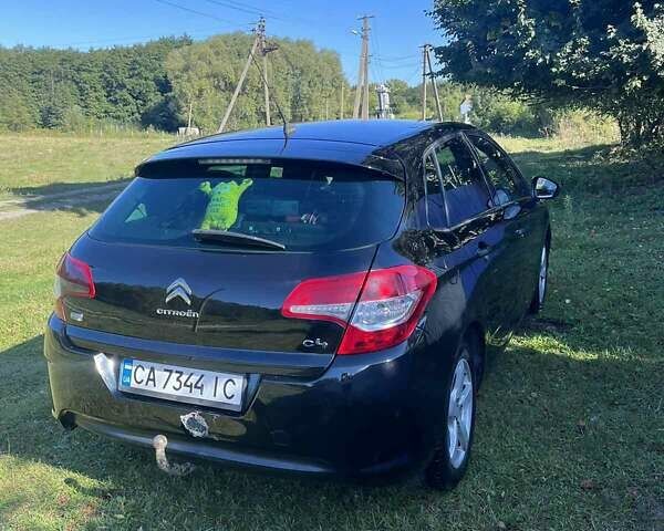 Черный Ситроен С4, объемом двигателя 1.56 л и пробегом 237 тыс. км за 6200 $, фото 6 на Automoto.ua