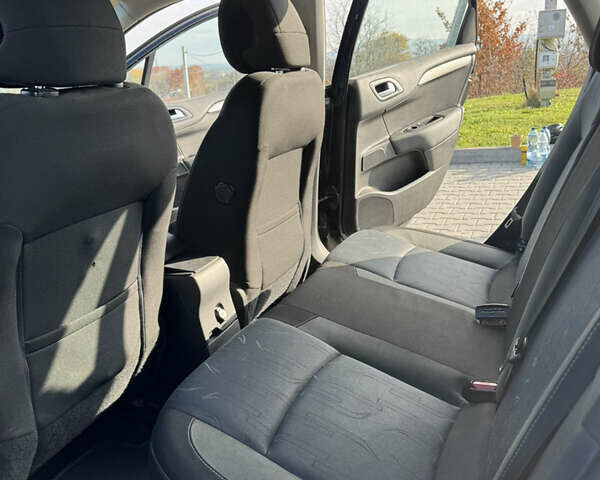 Чорний Сітроен С4, об'ємом двигуна 1.56 л та пробігом 263 тис. км за 6300 $, фото 10 на Automoto.ua