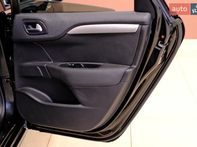 Чорний Сітроен С4, об'ємом двигуна 1.6 л та пробігом 164 тис. км за 4900 $, фото 32 на Automoto.ua