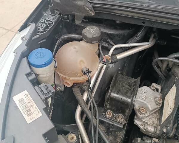 Ситроен С4 2012 в Славуте на Automoto.ua Черный Ситроен С4, объемом двигателя 1.56 л и пробегом 245 тыс. км за 5900 $, фото 25 на Automoto.ua