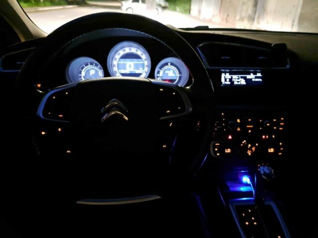 Чорний Сітроен С4, об'ємом двигуна 1.6 л та пробігом 120 тис. км за 6700 $, фото 1 на Automoto.ua