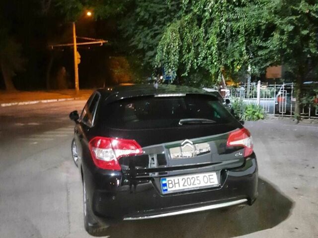 Чорний Сітроен С4, об'ємом двигуна 1.6 л та пробігом 120 тис. км за 6700 $, фото 5 на Automoto.ua