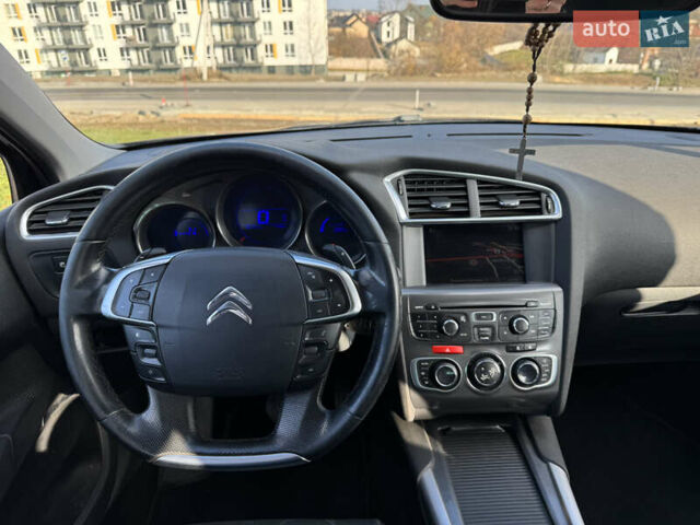 Чорний Сітроен С4, об'ємом двигуна 1.56 л та пробігом 263 тис. км за 6300 $, фото 4 на Automoto.ua
