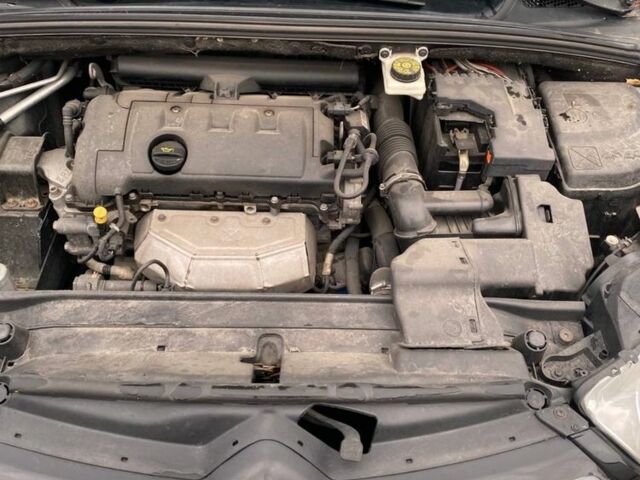 Черный Ситроен С4, объемом двигателя 1.6 л и пробегом 146 тыс. км за 8500 $, фото 6 на Automoto.ua