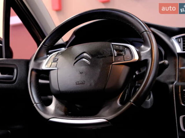 Чорний Сітроен С4, об'ємом двигуна 1.6 л та пробігом 164 тис. км за 4900 $, фото 44 на Automoto.ua