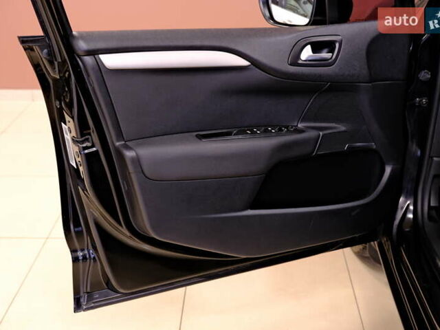 Чорний Сітроен С4, об'ємом двигуна 1.6 л та пробігом 164 тис. км за 4900 $, фото 23 на Automoto.ua