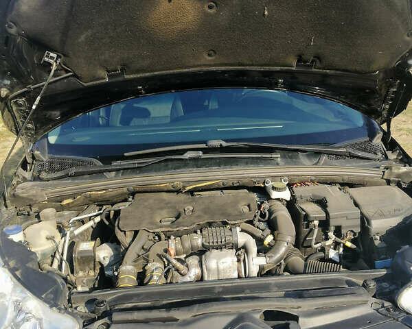 Черный Ситроен С4, объемом двигателя 1.56 л и пробегом 275 тыс. км за 7800 $, фото 6 на Automoto.ua