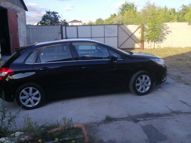 Черный Ситроен С4, объемом двигателя 1.6 л и пробегом 230 тыс. км за 6000 $, фото 2 на Automoto.ua