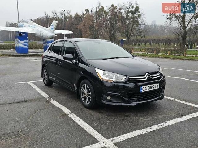 Черный Ситроен С4, объемом двигателя 1.59 л и пробегом 150 тыс. км за 4000 $, фото 3 на Automoto.ua