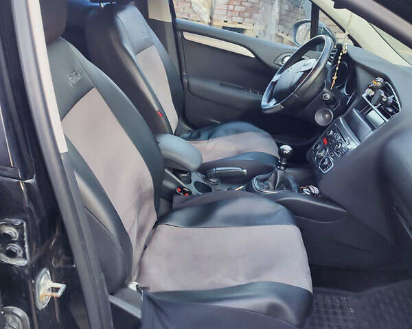 Черный Ситроен С4, объемом двигателя 1.6 л и пробегом 198 тыс. км за 7400 $, фото 20 на Automoto.ua