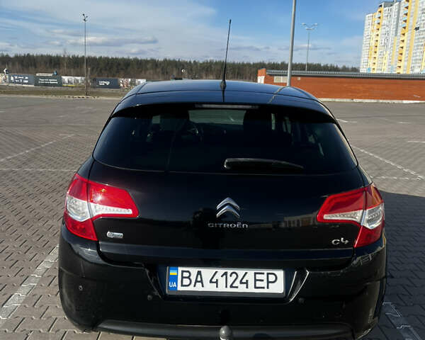 Черный Ситроен С4, объемом двигателя 1.6 л и пробегом 230 тыс. км за 7700 $, фото 4 на Automoto.ua