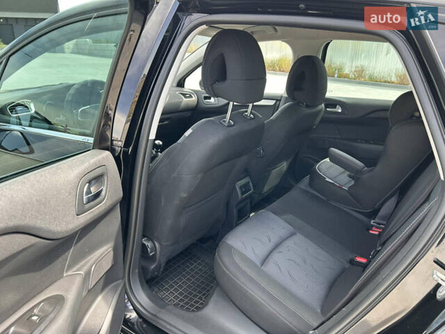 Черный Ситроен С4, объемом двигателя 1.56 л и пробегом 211 тыс. км за 8300 $, фото 11 на Automoto.ua