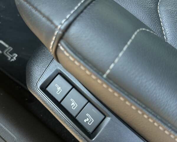 Черный Ситроен С4, объемом двигателя 1.2 л и пробегом 42 тыс. км за 23200 $, фото 13 на Automoto.ua