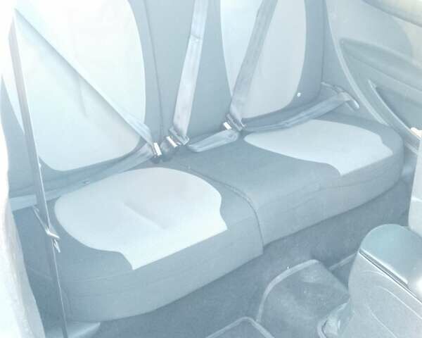Черный Ситроен С4, объемом двигателя 1.6 л и пробегом 210 тыс. км за 3300 $, фото 2 на Automoto.ua