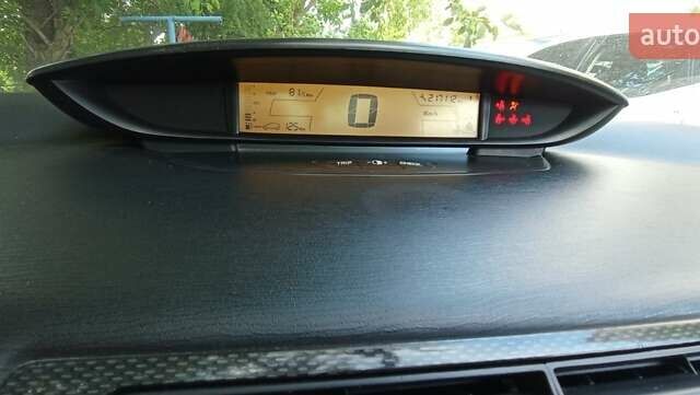 Черный Ситроен С4, объемом двигателя 1.6 л и пробегом 217 тыс. км за 3500 $, фото 9 на Automoto.ua