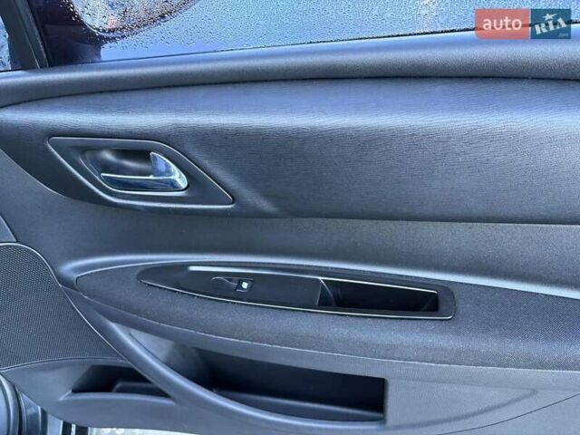 Черный Ситроен С4, объемом двигателя 1.6 л и пробегом 209 тыс. км за 5690 $, фото 29 на Automoto.ua