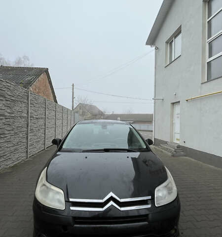 Черный Ситроен С4, объемом двигателя 1.6 л и пробегом 315 тыс. км за 3000 $, фото 10 на Automoto.ua