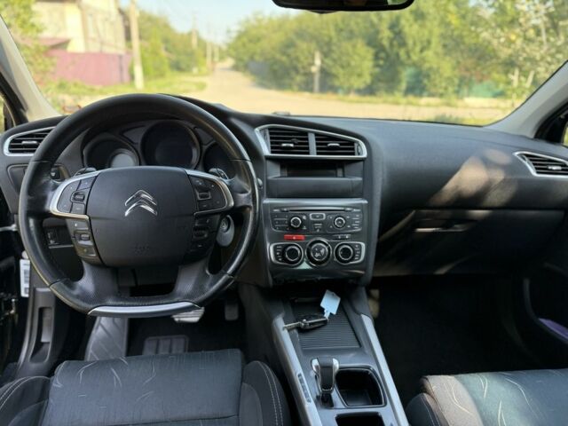 Чорний Сітроен С4, об'ємом двигуна 1.6 л та пробігом 180 тис. км за 7900 $, фото 7 на Automoto.ua