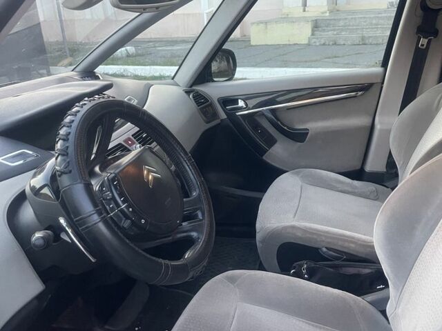 Черный Ситроен С4, объемом двигателя 1.6 л и пробегом 290 тыс. км за 4900 $, фото 5 на Automoto.ua