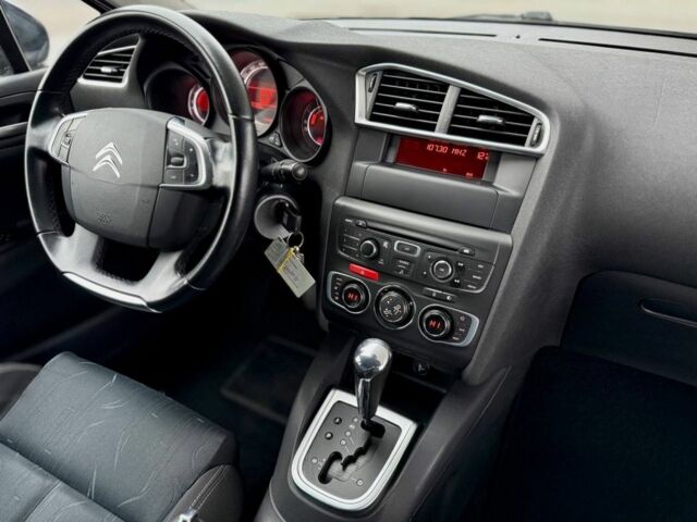 Чорний Сітроен С4, об'ємом двигуна 1.6 л та пробігом 111 тис. км за 6499 $, фото 14 на Automoto.ua