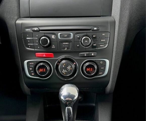 Чорний Сітроен С4, об'ємом двигуна 1.6 л та пробігом 111 тис. км за 6499 $, фото 18 на Automoto.ua