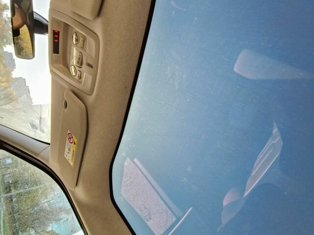 Черный Ситроен С4, объемом двигателя 1.6 л и пробегом 240 тыс. км за 11000 $, фото 6 на Automoto.ua